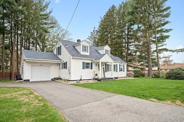 Ludlow, MA 01056,483 Chapin St