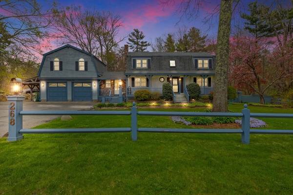 268 Sycamore St, Holbrook, MA 02343