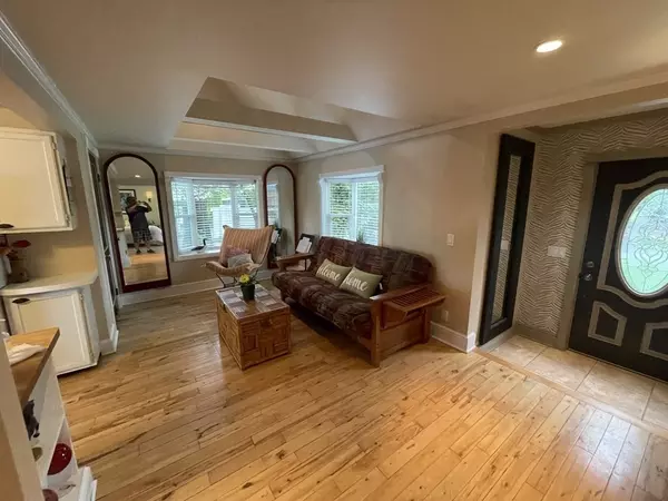 Southwick, MA 01077,120 Berkshire Aveune