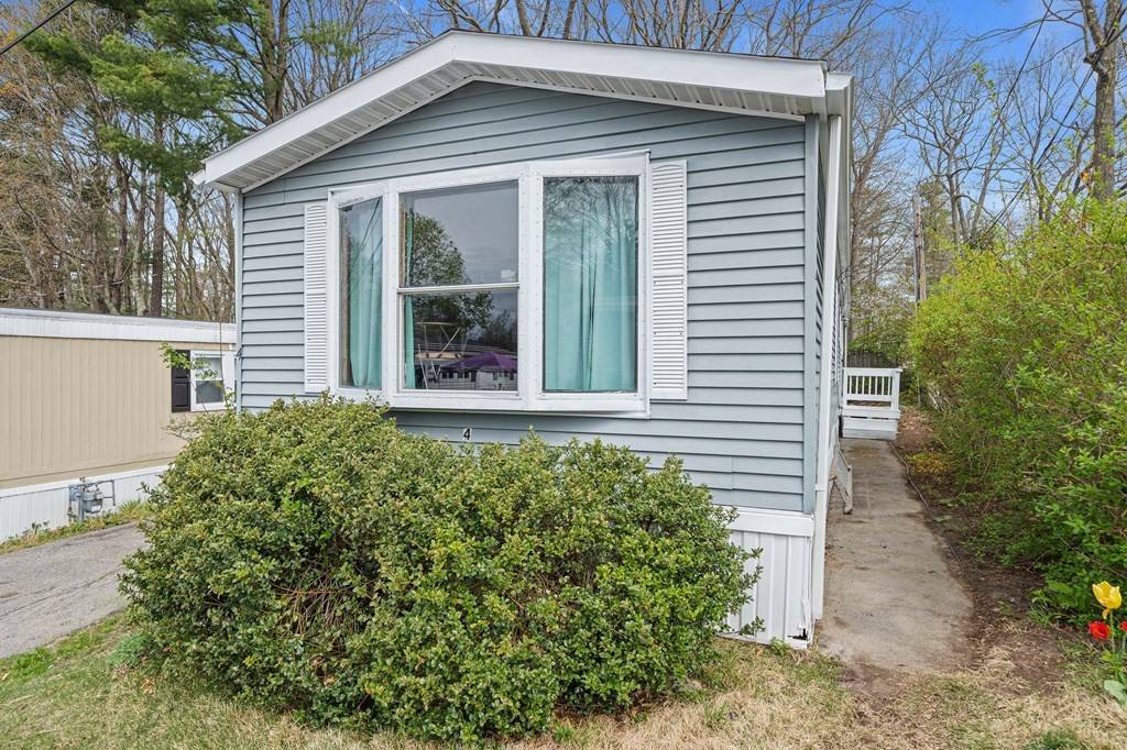 Rockland, MA 02370,4 Alpine Street