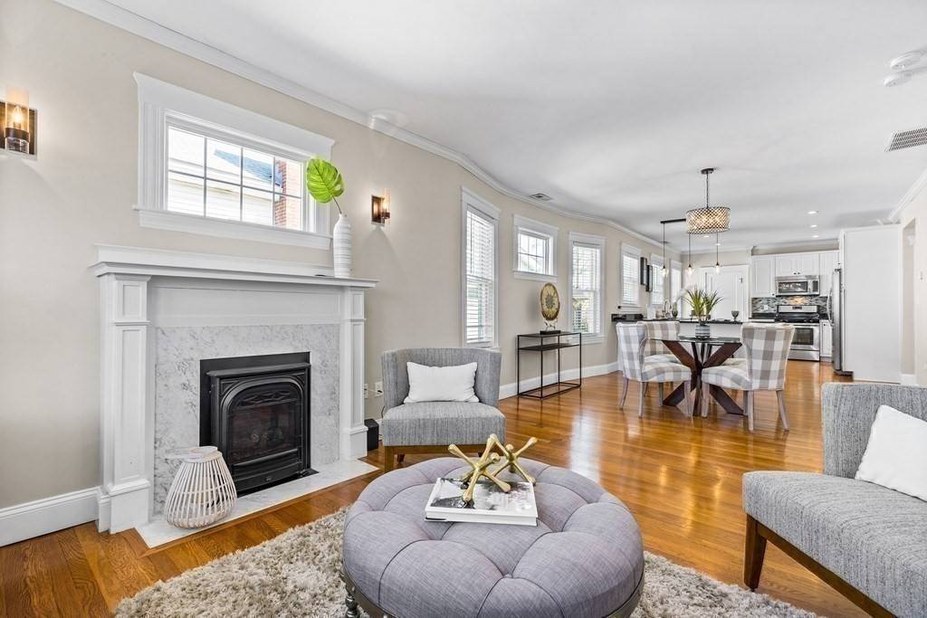 Newton, MA 02458,152 Pearl Street #2