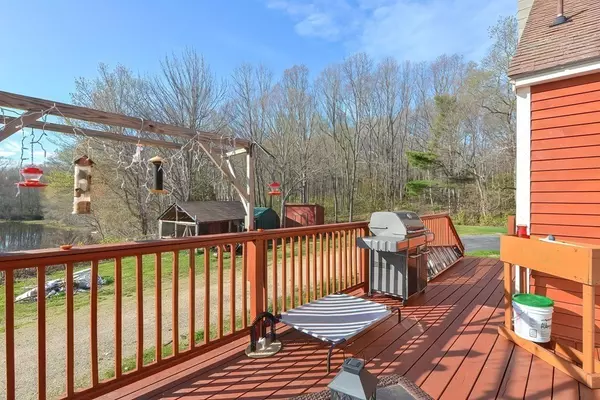 Charlton, MA 01507,15 Old Spencer Rd