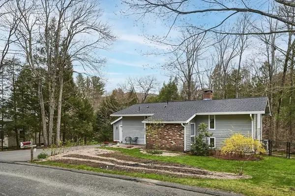 Buckland, MA 01338,5 Laurel Street