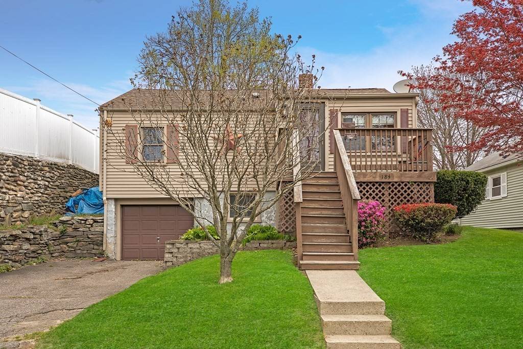 184 Ludlow St, Worcester, MA 01603