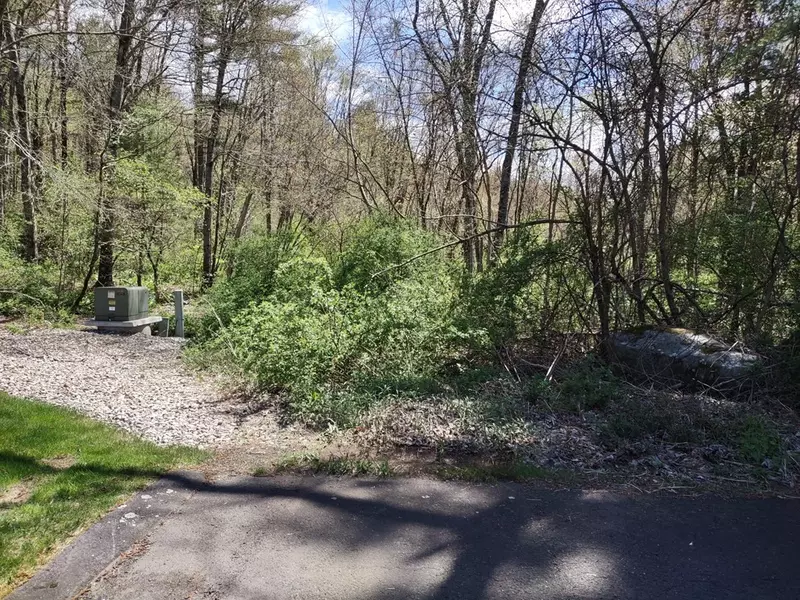 Lot 1 Timberidge, Ludlow, MA 01056