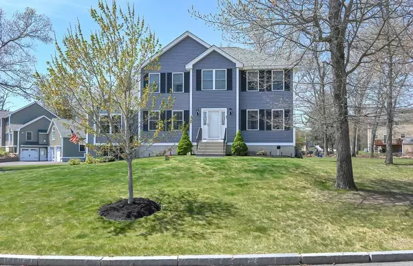 93 Cart Path Rd,  Dracut,  MA 01826