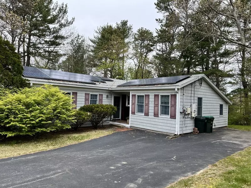 184 Whitford Cir, Marshfield, MA 02050