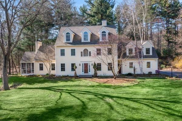 Holliston, MA 01746,45 Woods Crossing