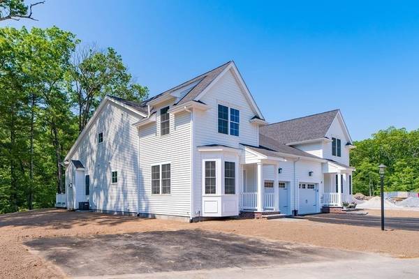 Millis, MA 02054,27 Acorn Place #27