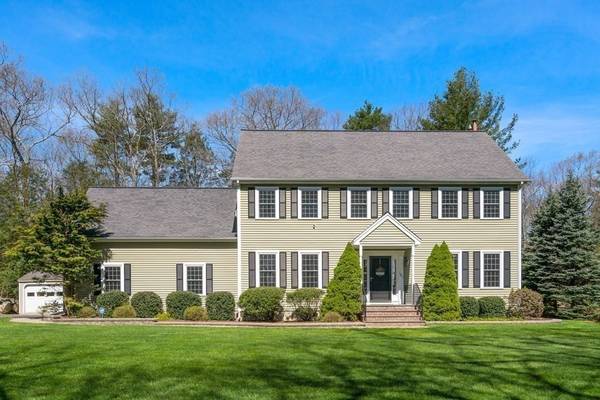 101 Mcgilpin Rd, Sturbridge, MA 01566