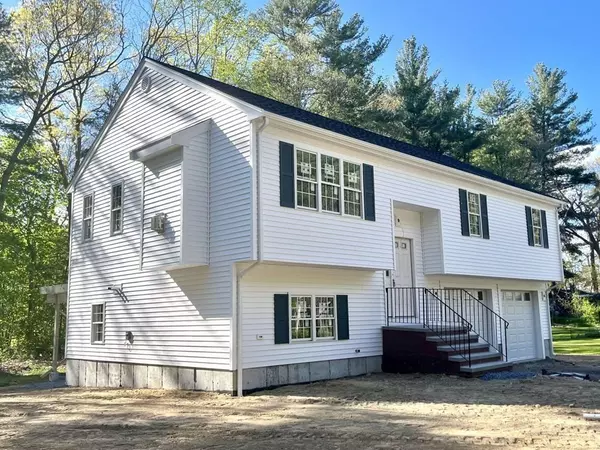 67 Broad Oak Way, Hanover, MA 02339