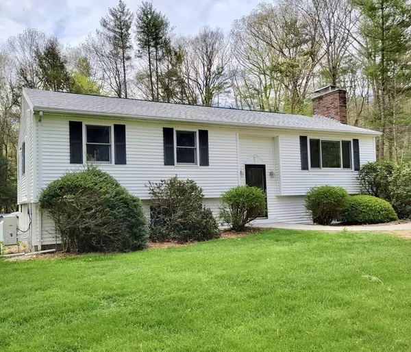 323 Dennison Lane, Southbridge, MA 01550