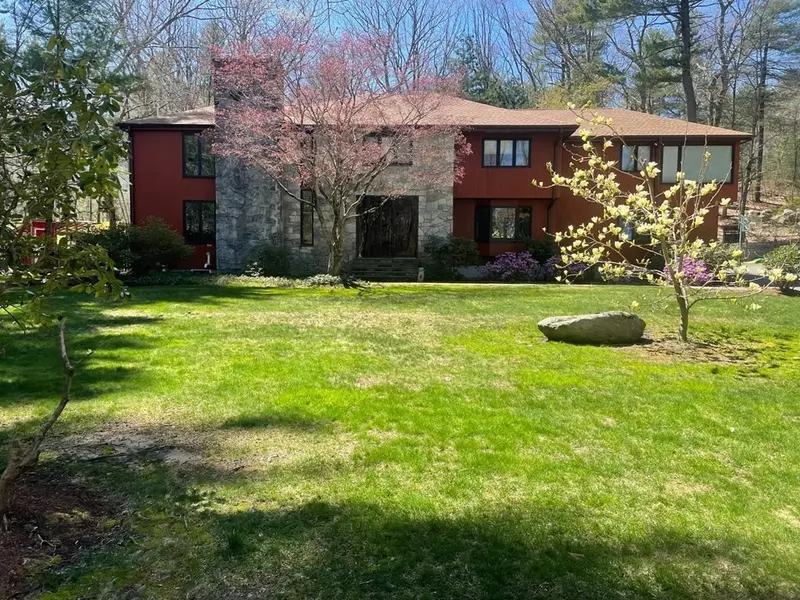 27 Huckleberry Hill Road, Lincoln, MA 01773