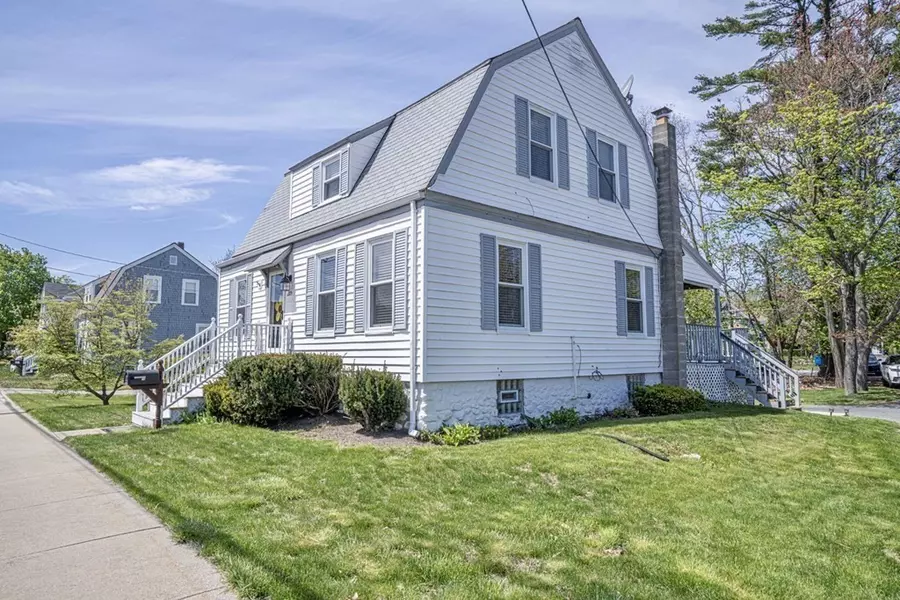 205 Temple St, Whitman, MA 02382