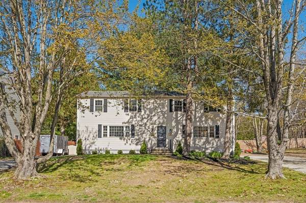 93-95 Surrey Drive, North Andover, MA 01845