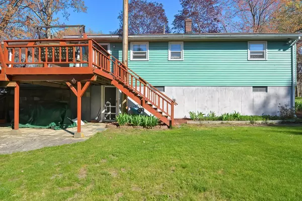 Clinton, MA 01510,55 Woodruff Rd