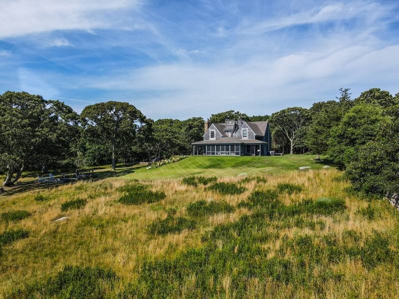 68 Meeting House Rd, Chilmark, MA 02535