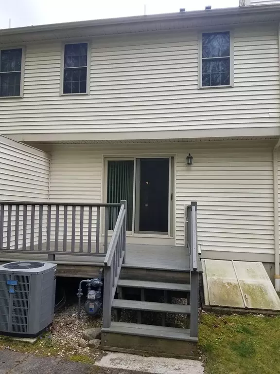 Bellingham, MA 02019,2803 Maple Brook Rd #2803