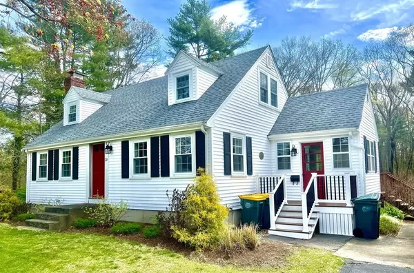 20 Barry Rd, Abington, MA 02351