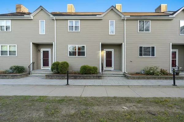 8 Fairfield Park #8, Mansfield, MA 02048