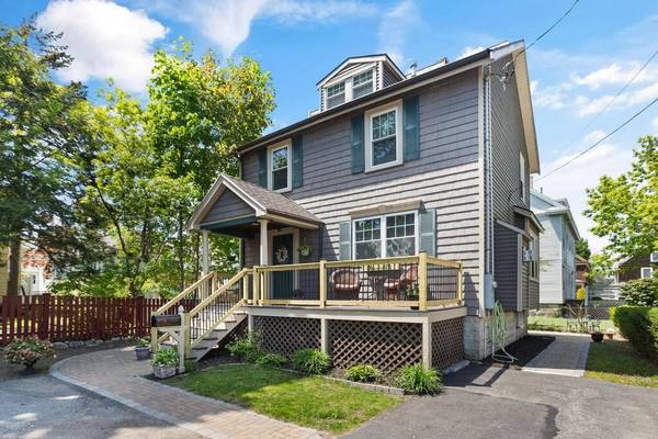 11 Crowley Rd, Medford, MA 02155