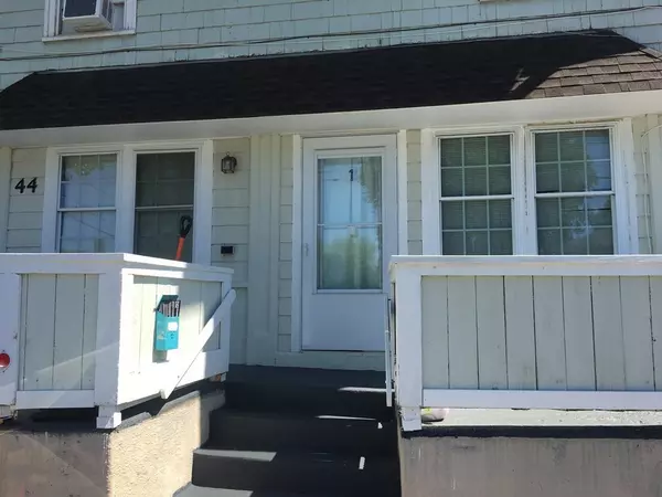 44 Cherry #1, Swampscott, MA 01907