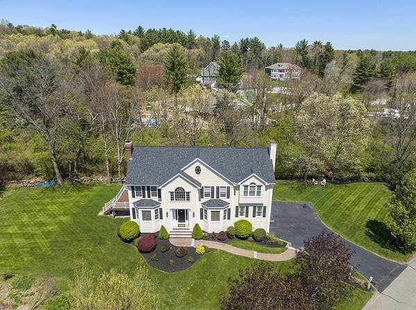 30 Keyes Way, North Andover, MA 01845