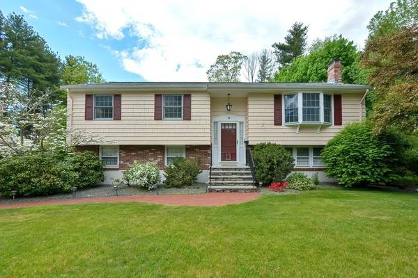 12 Borrows Rd, Foxboro, MA 02035