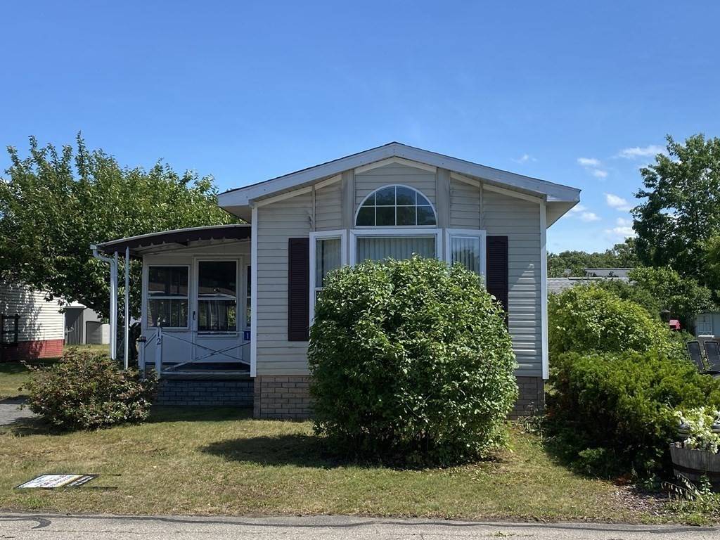 Plainville, MA 02762,12 Viola Street