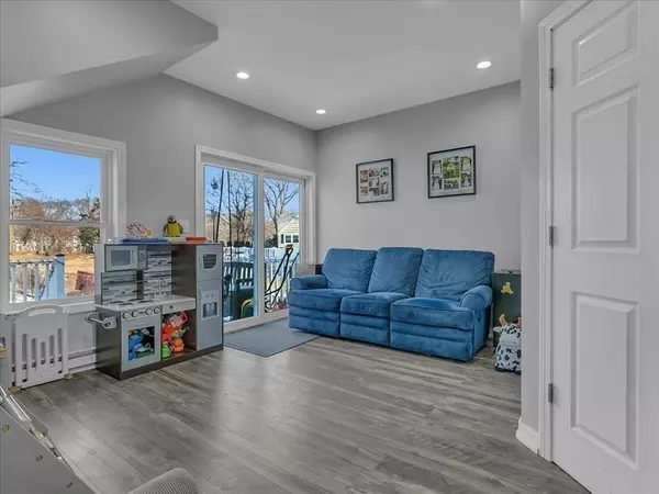 Lynn, MA 01904,81 Jenness St