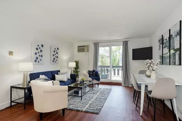 99 Pleasant St #1-2, Watertown, MA 02472