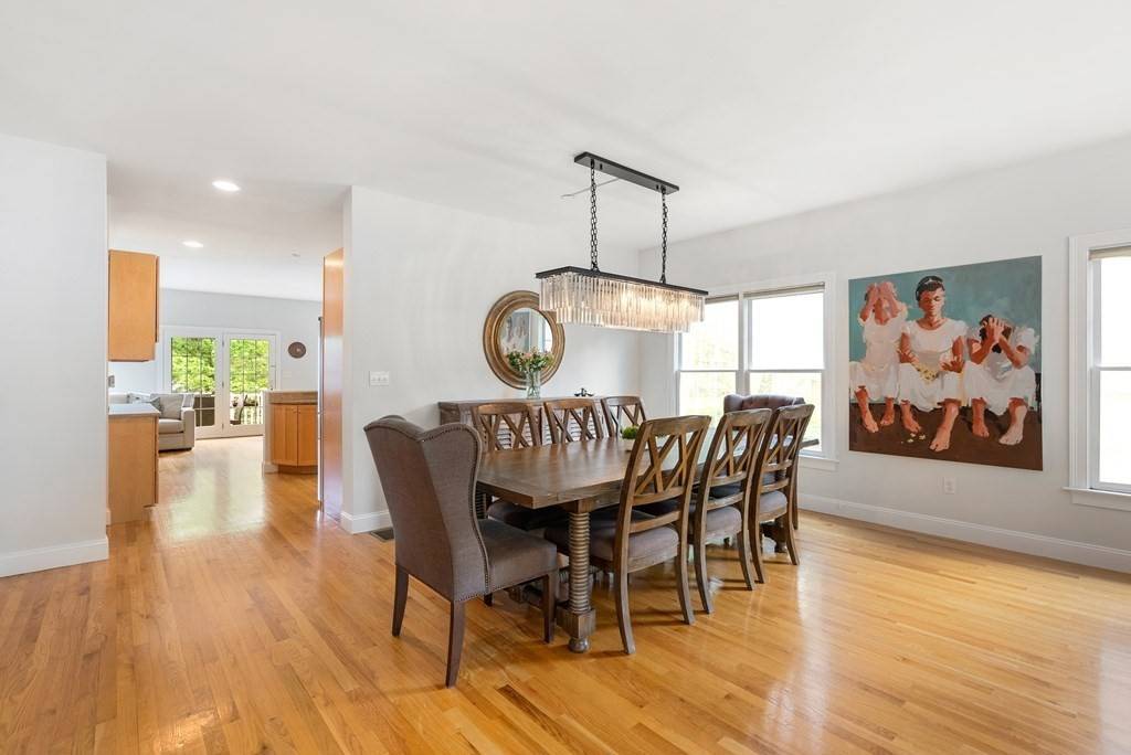 Newton, MA 02467,292 Lagrange Street #292