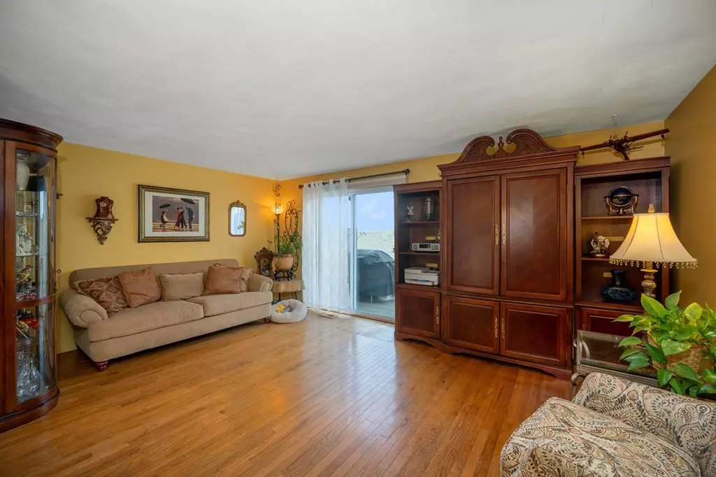 Johnston, RI 02919,150 Scenery #150