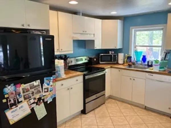 Abington, MA 02351,45 Groveland Street