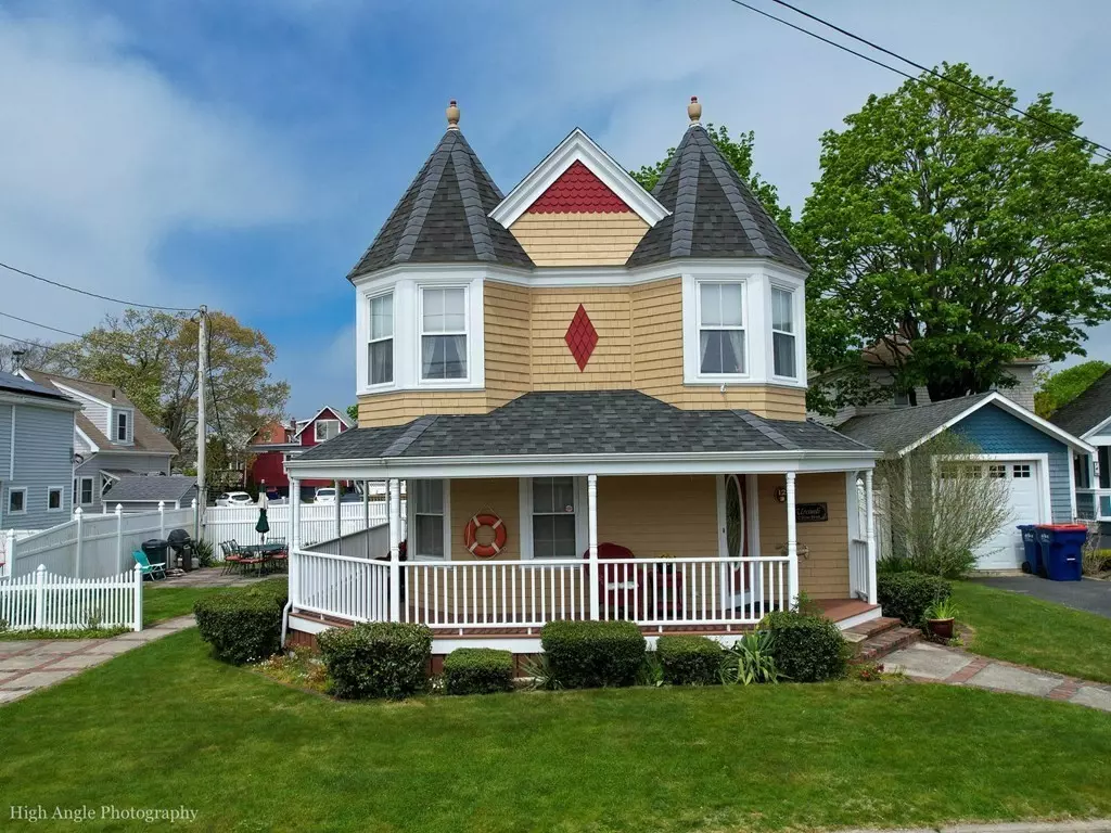 Wareham, MA 02558,12 Grove St