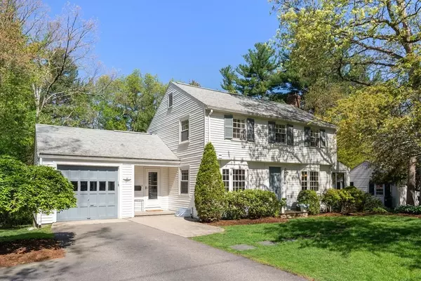 60 Birchtree Dr, Westwood, MA 02090