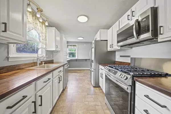 West Boylston, MA 01583,520 Prospect Street