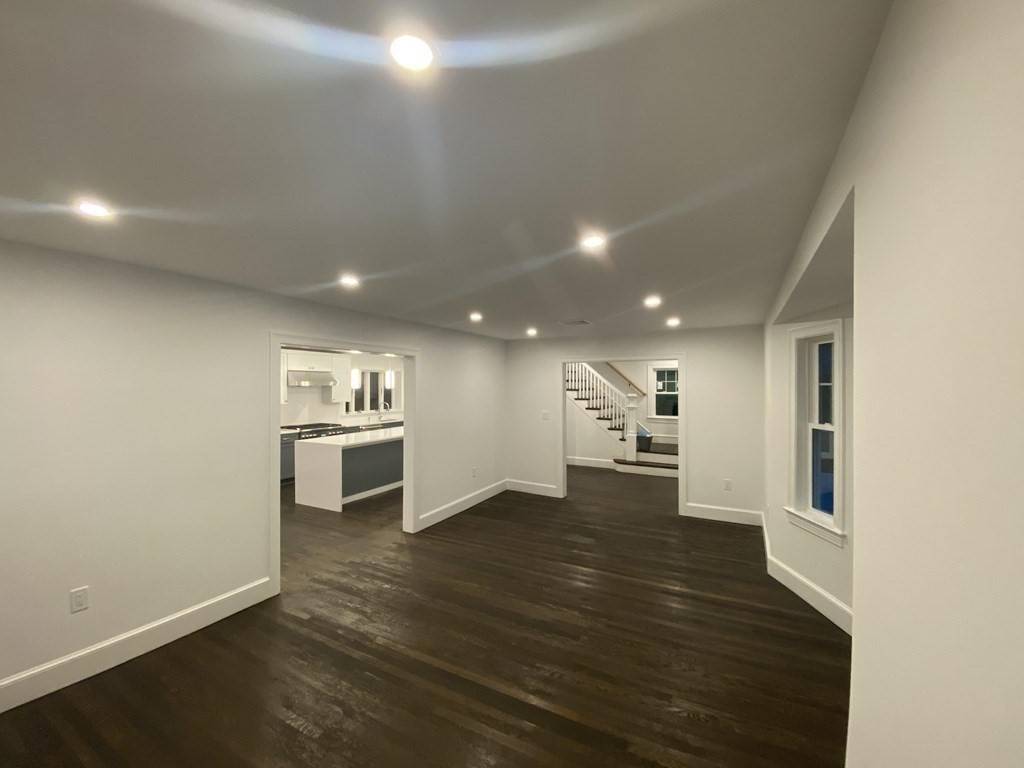 Newton, MA 02459,53 Bothfeld Rd