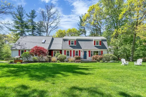 3 Village Road, Mansfield, MA 02048