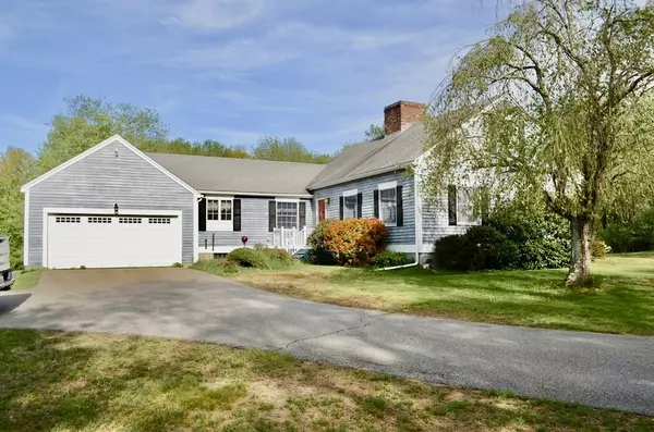 284 Warren Rd, Brimfield, MA 01010