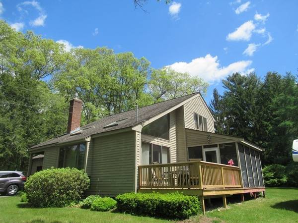 145 Davis St, Northborough, MA 01532