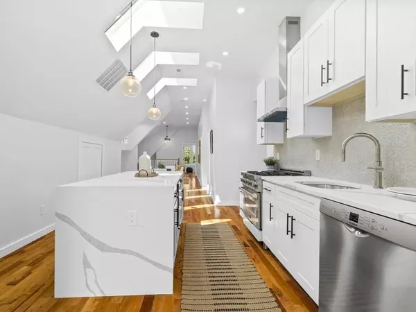 Somerville, MA 02145,242 Broadway #3