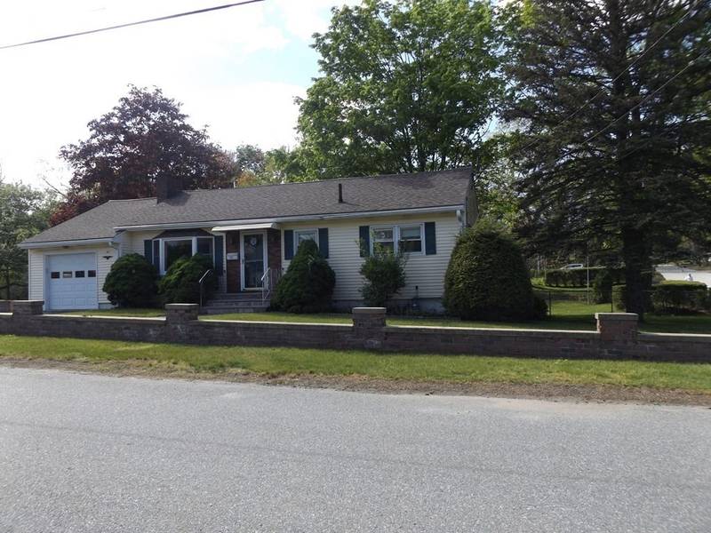 20 Rainbow Avenue, Chelmsford, MA 01824