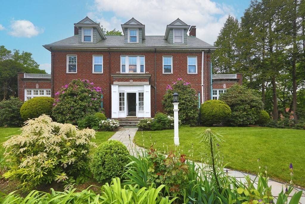 727 Centre Street, Newton, MA 02458