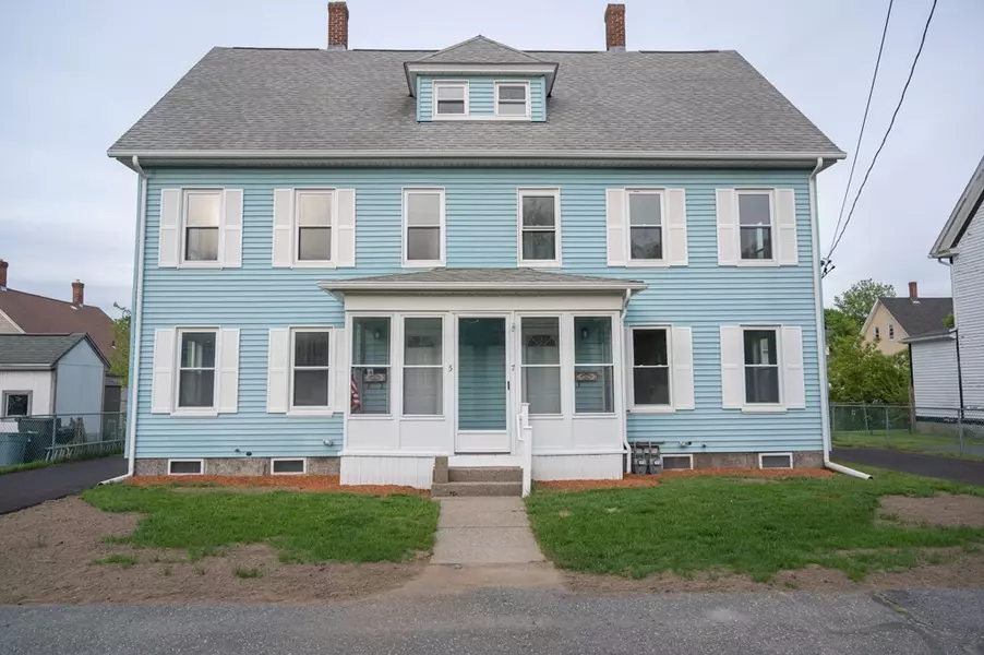 5 English Row #5, Grafton, MA 01560