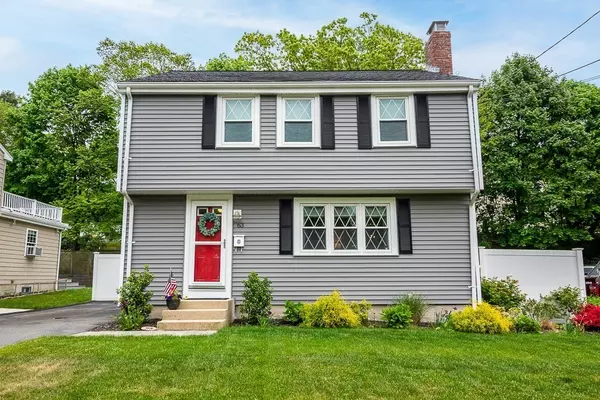 63 Chester Ave, Dedham, MA 02026