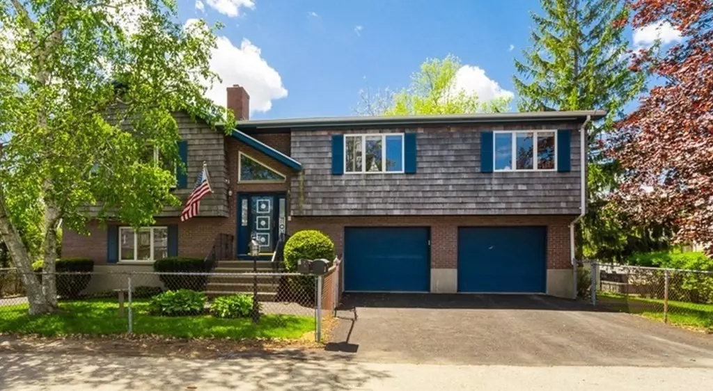 9 Clinton Rd, Revere, MA 02151