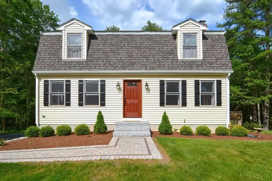 2 Billys Way, Norton, MA 02766