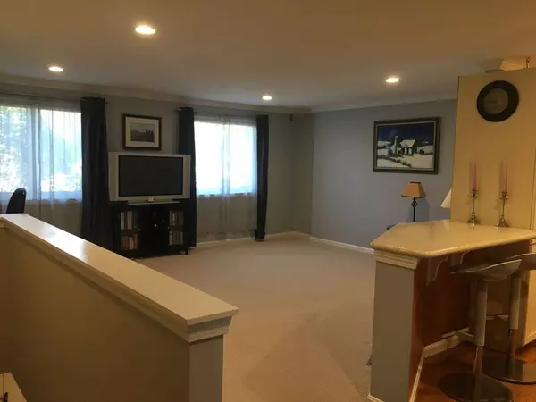 210 Centre Street #13, Quincy, MA 02169
