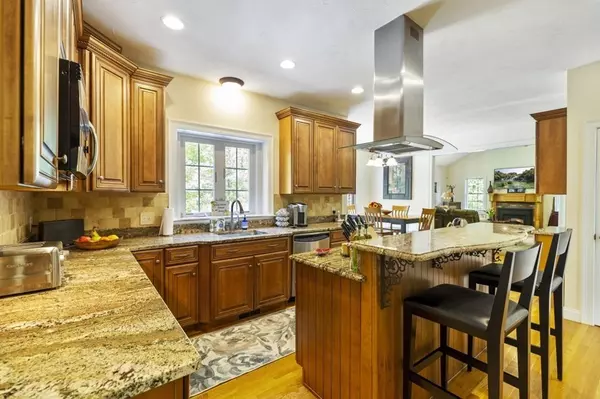 Medway, MA 02053,5 Independence Lane